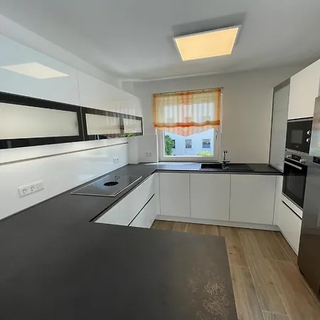 Moblierte, Exklusive 3-zimmer * Nürnberg