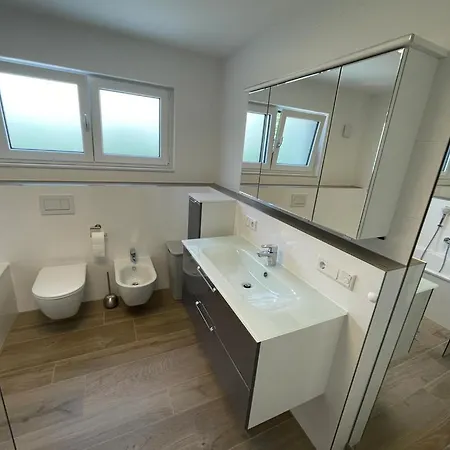 Apartman Moblierte, Exklusive 3-zimmer *