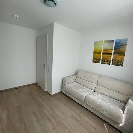 Moblierte, Exklusive 3-zimmer *